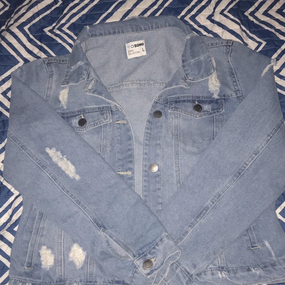 Light Wash Ripped Jean Jacket